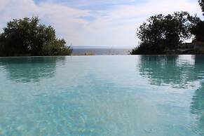 Akti Elia Villas