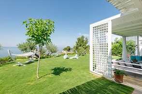 Akti Elia Villas