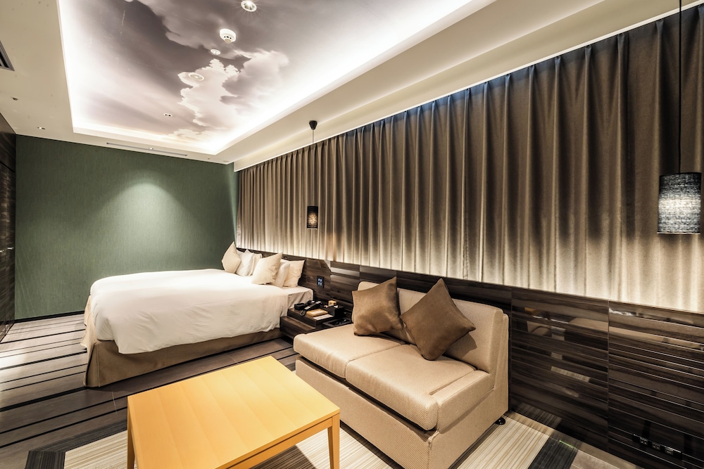 ALFIT HOTEL & BAR AKASAKA