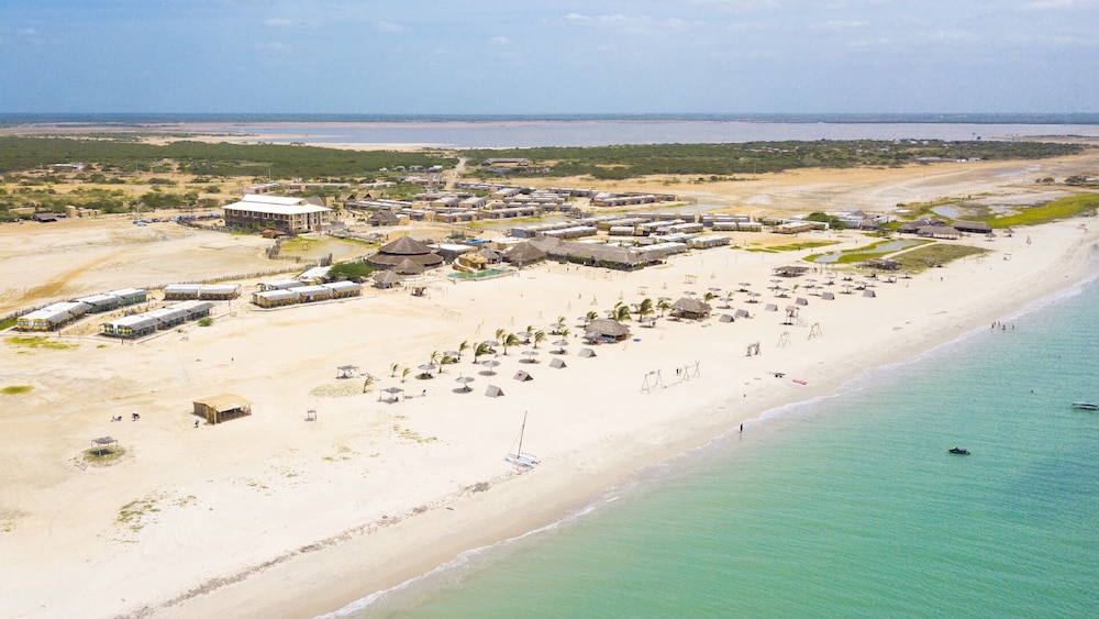 Hotel Wayira Beach by On vacation