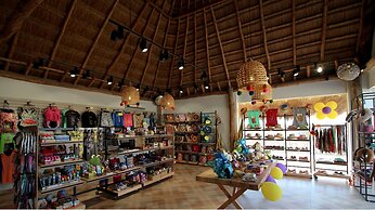 Hotel Wayira Beach by On vacation