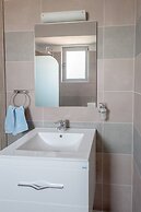 Paulsia Apartments