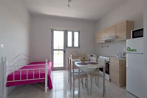 Paulsia Apartments