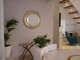 Villa King