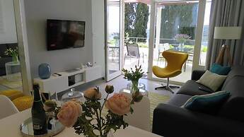 Villa King