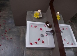 Casa Frangipani