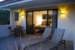 Casa Frangipani