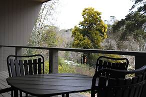 Hepburn Bathhouse & Spa Villas