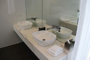 Hepburn Bathhouse & Spa Villas