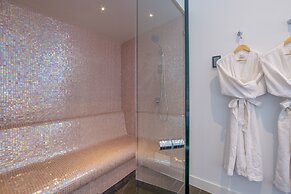 Hepburn Bathhouse & Spa Villas