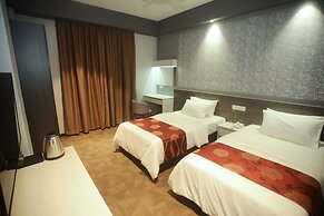 Star Well Hotel