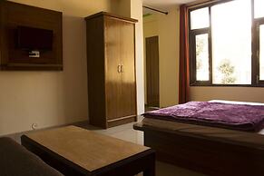 Hotel Hill Town