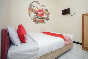 OYO 448 Hotel Central