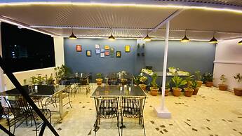 Hotel Pulse Inn