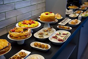 Maison Bon Bon