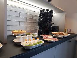 Maison Bon Bon