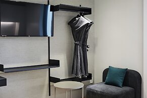 Hotel Intro