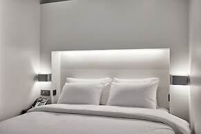 Hotel Intro