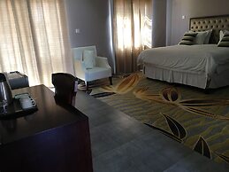Shumba Lodge