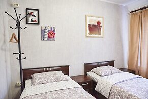 HotHos Hostel