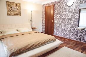 HotHos Hostel