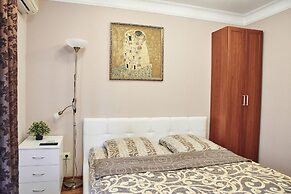 HotHos Hostel