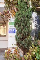 HotHos Hostel