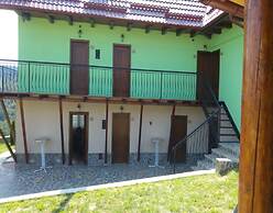 Vila Dintre Vii