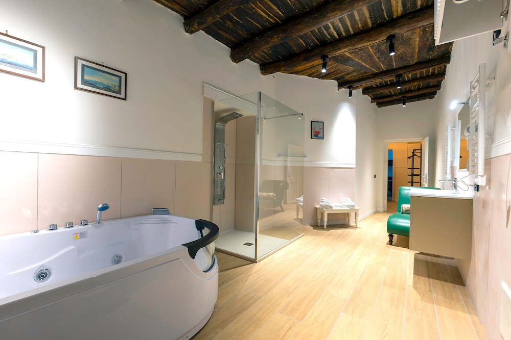 Il Tesoro Smart Suite & Spa