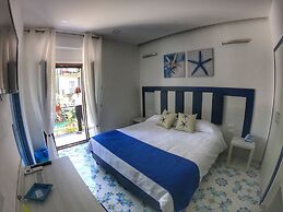 Costa Blu