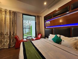 Hotel Bliss