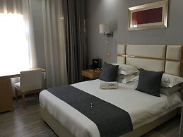 Prestige Hotel