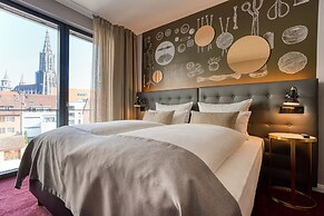 EMPA Boutique Hotel