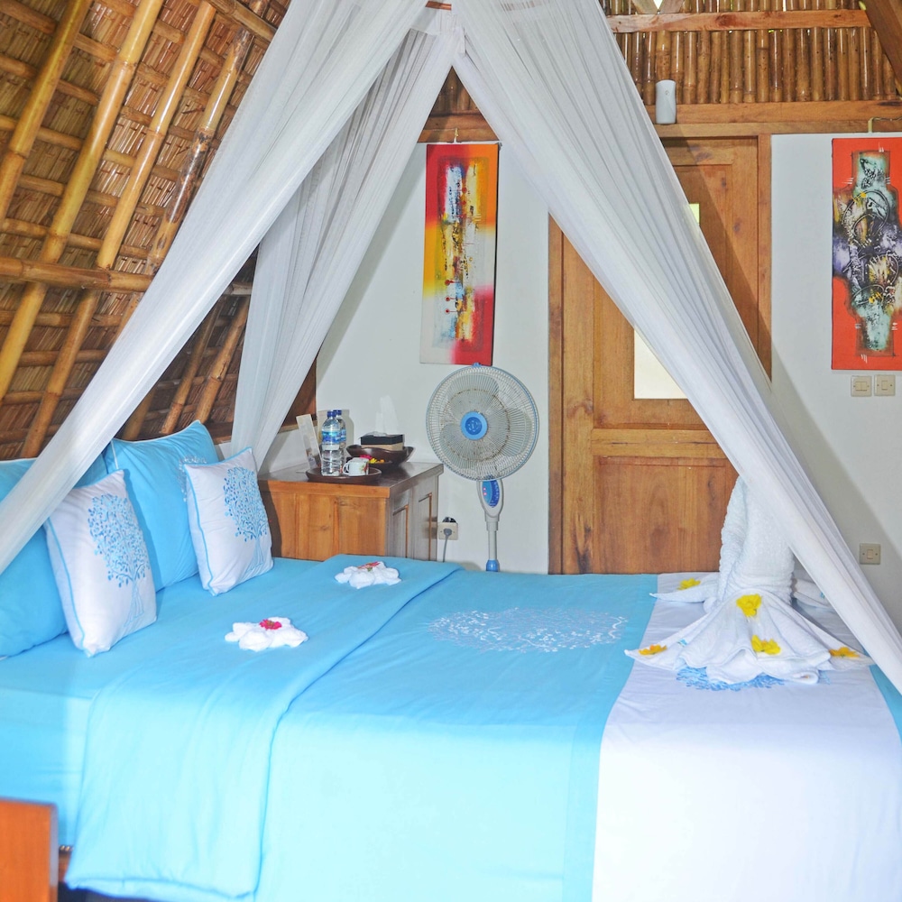 Lagoona Beach Bungalows