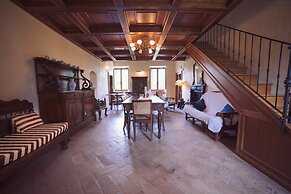 Borgo Acque Romane