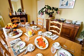 Clos Mirabel Manor B&B