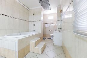 Cattleya Hotel