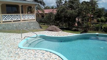 Ray Choc Bay Lodge