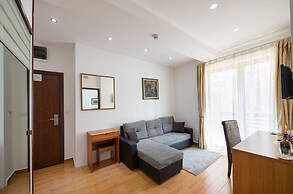 Hotel Iris