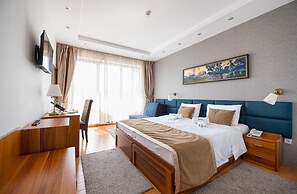 Hotel Iris