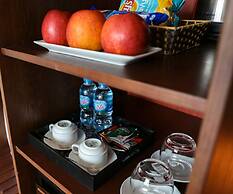 Hanoi Lakeside Premium Hotel