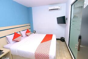 Budget Hotel By The Harbour