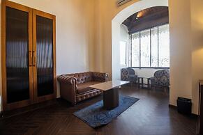 Gulf Hotel Colaba