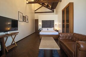 Gulf Hotel Colaba