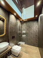 Gulf Hotel Colaba