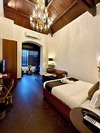 Gulf Hotel Colaba