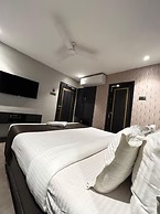 Gulf Hotel Colaba