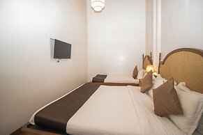 Gulf Hotel Colaba