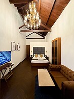Gulf Hotel Colaba
