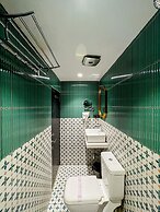 Gulf Hotel Colaba